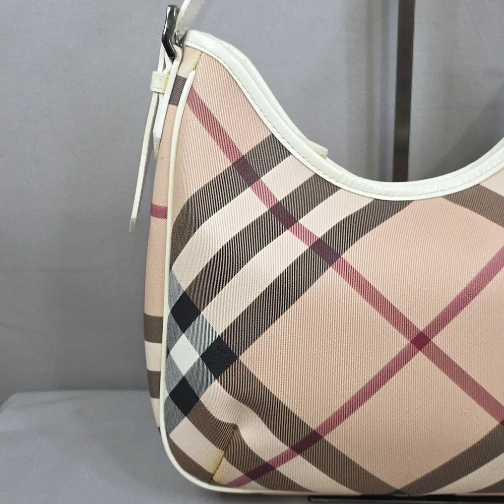 ✨️BURBERRY Barton Hobo Bag - Picture 3 of 16